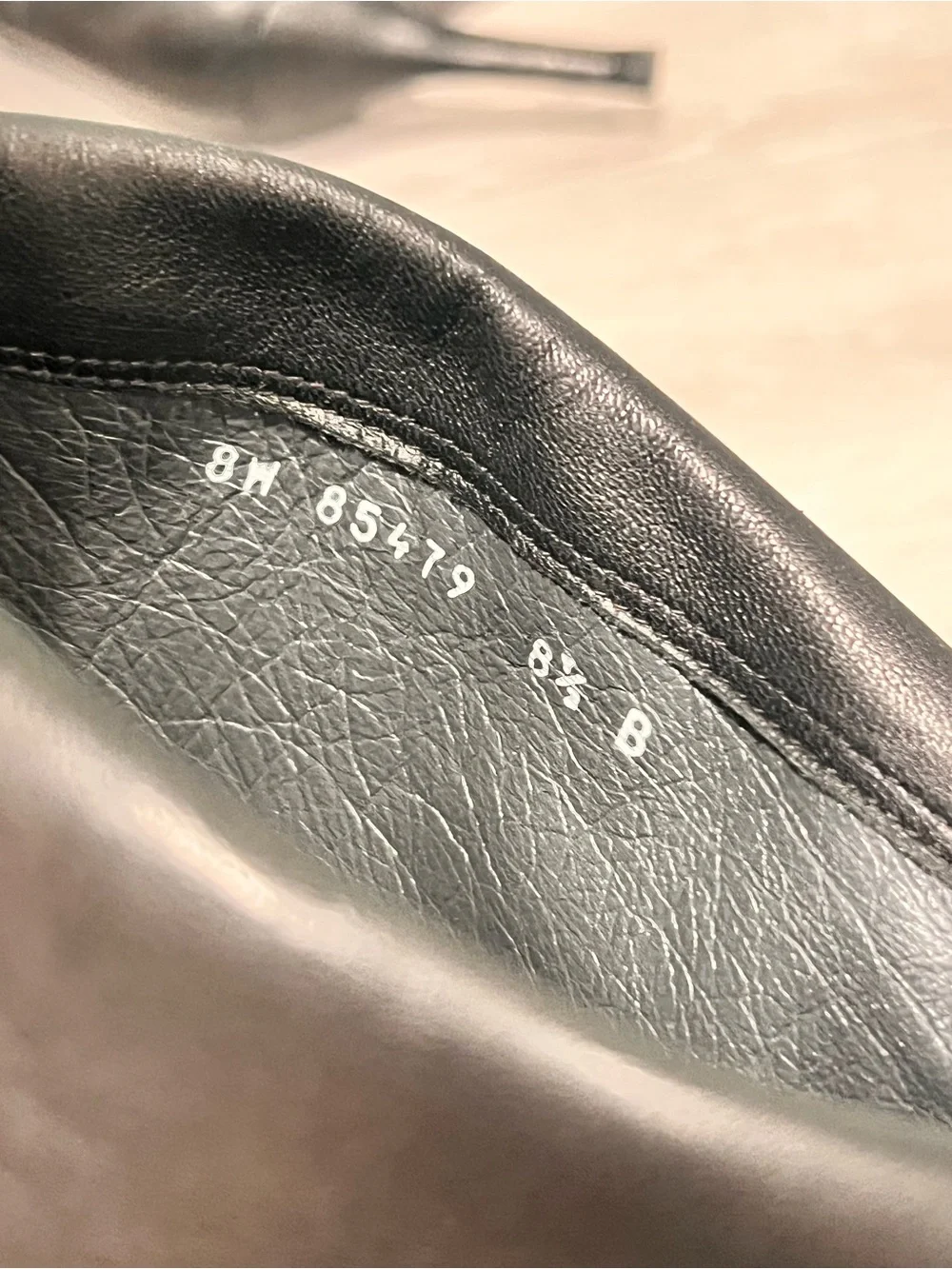 Stuart Weitzman these thigh normal